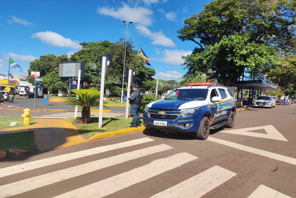 Pol�cia Militar atende acidente de tr�nsito envolvendo motociclista sem habilita��o em Ivinhema