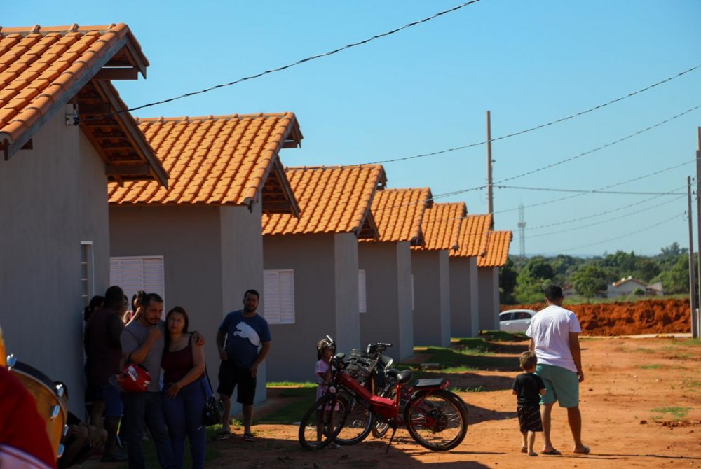 Agehab amplia faixa de renda e aumenta subs�dios para facilitar acesso � casa pr�pria em MS