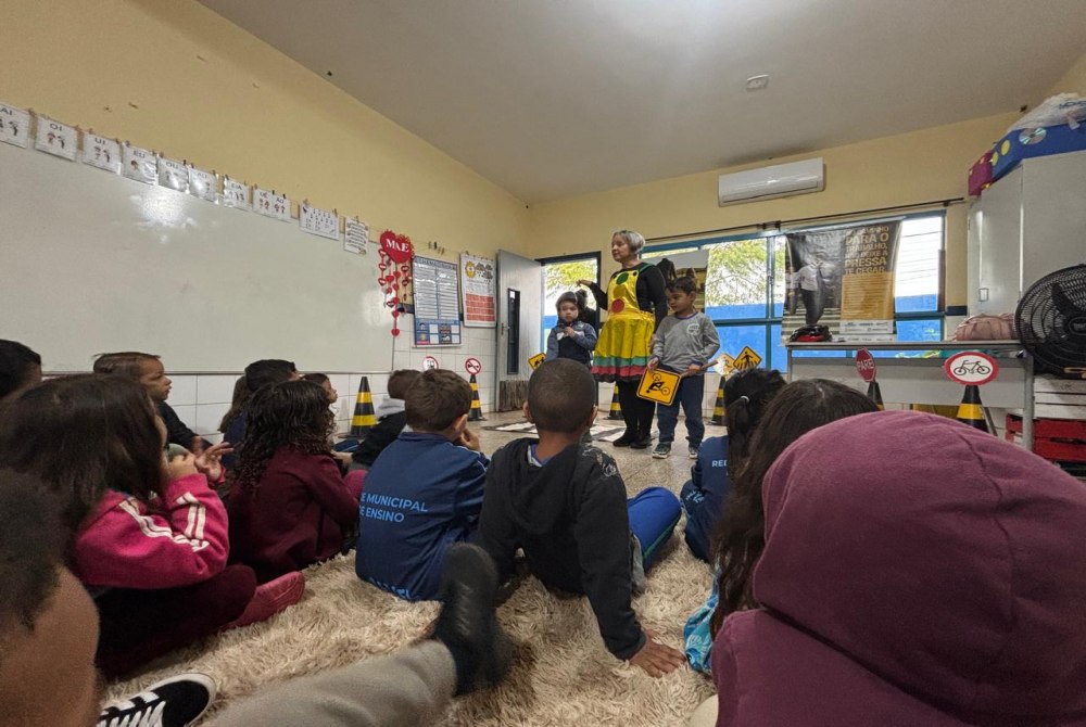 Maio Amarelo: ciclo de palestras busca conscientizar crian�as de forma l�dica