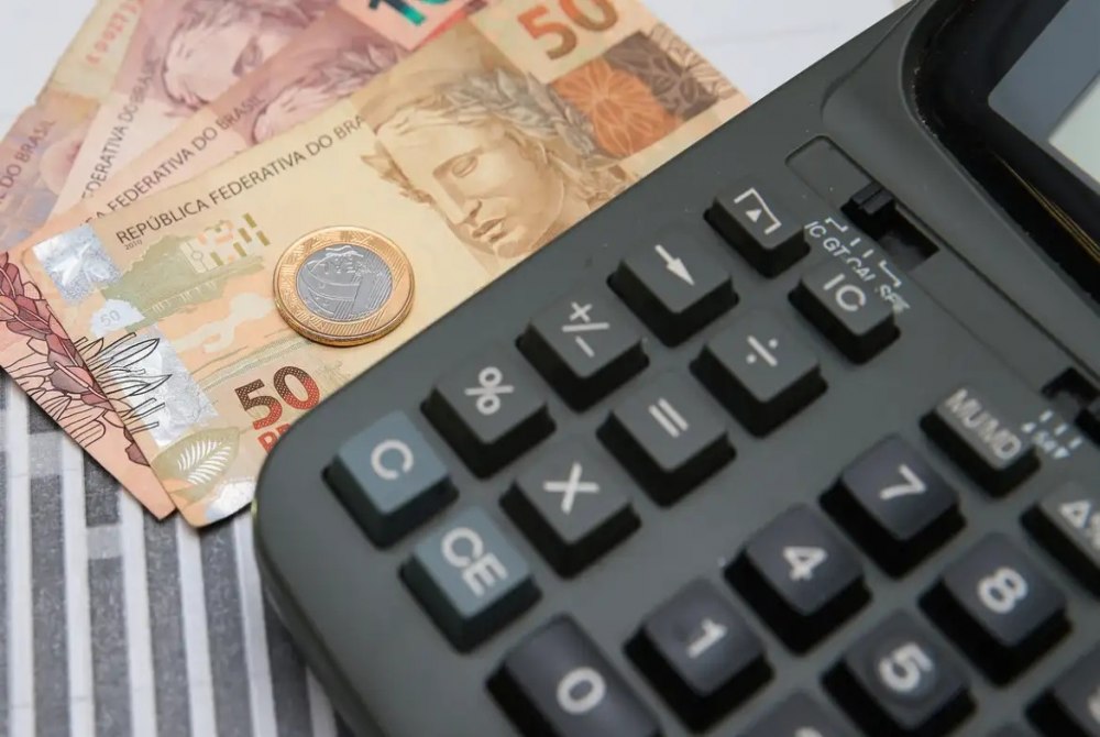 D�vida P�blica sobe 1,91% em abril e encosta em R$ 8,8 trilh�es