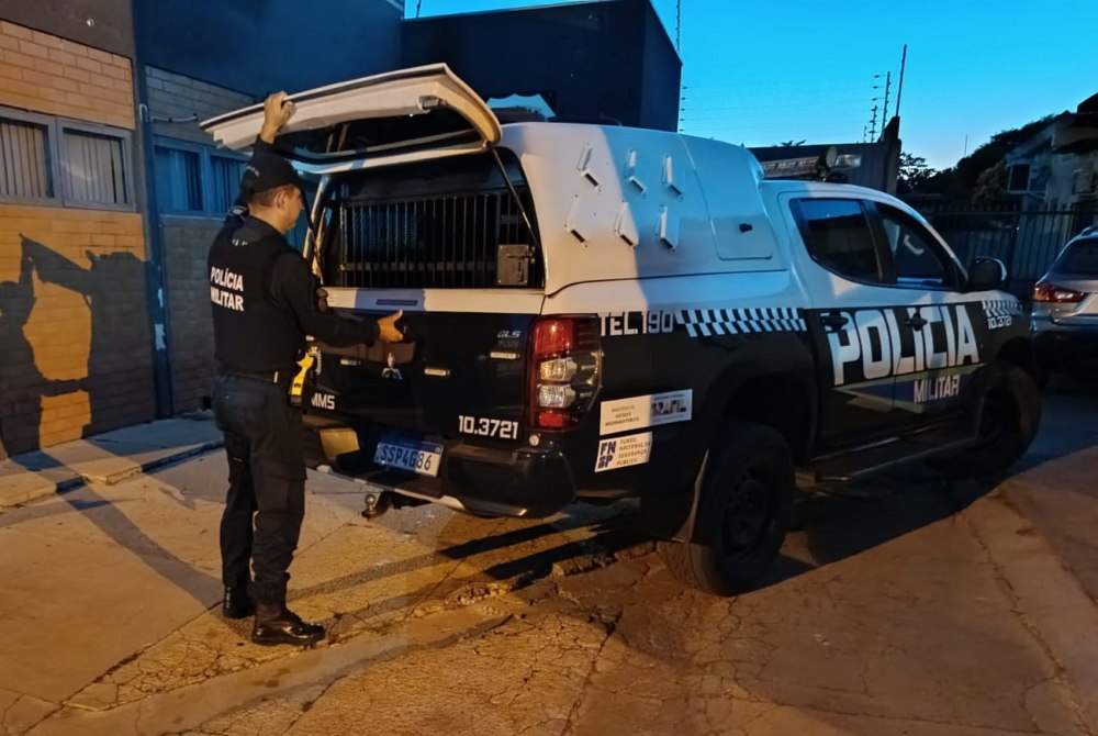 Bataypor�: Pol�cia Militar atua em ocorr�ncia de perturba��o do sossego e conduz respons�veis � delegacia