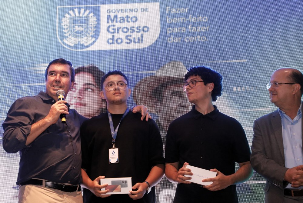 Em parceria in�dita com Google, Governo de MS vai oferecer intelig�ncia artificial nas escolas e criar CEP Rural