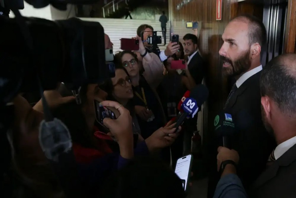 STF condena Eduardo Bolsonaro a inelegibilidade e a 4 anos de pris�o