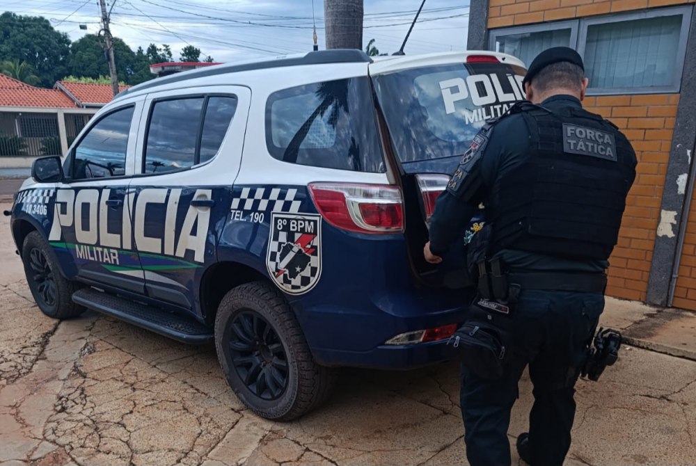 Bataypor�: Pol�cia Militar cumpre mandado de pris�o e captura jovem de 21 anos