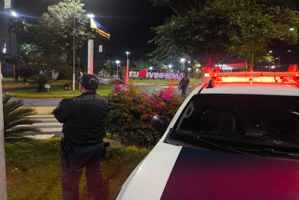 Pol�cia Militar localiza adolescente conduzindo ve�culo e encaminha � delegacia em Ivinhema