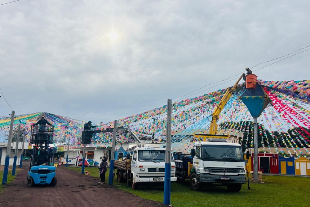 Frio t�pico embala �ltimos preparativos para a 45� Festa do Sereno em Bataypor�