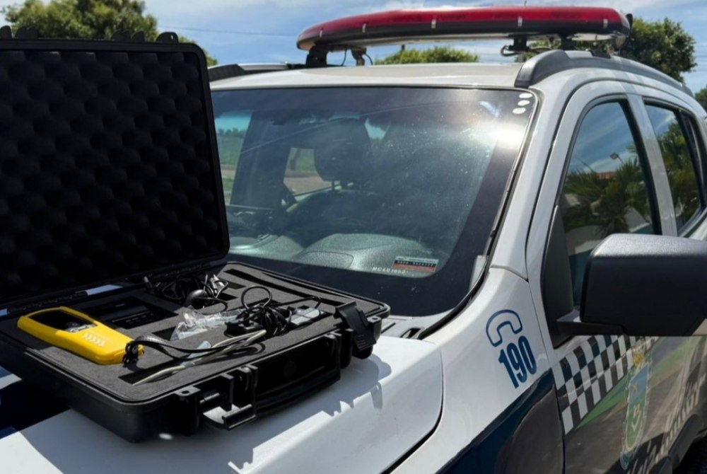 Pol�cia Militar flagra motorista embriagado em manobras perigosas e atende acidente com suspeita de �lcool em Bataypor�