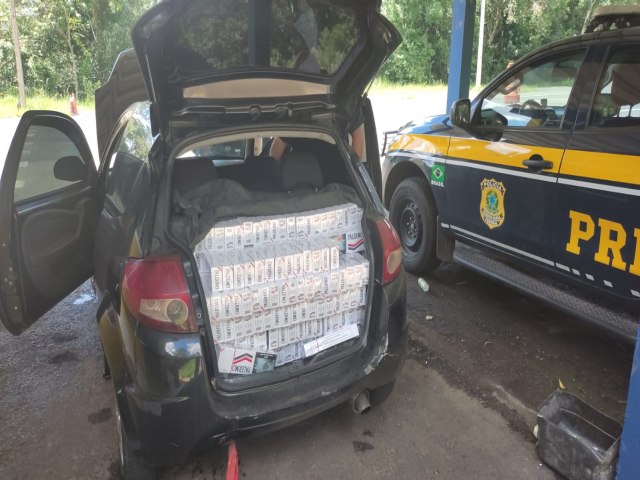 PRF REALIZA APREENSO DE VECULO CARREGADO COM CIGARROS, NA BR 373 EM PONTA GROSSA.