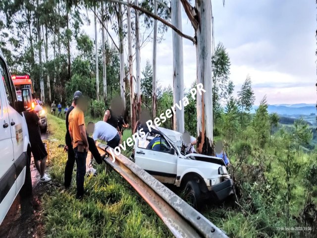 GRAVE ACIDENTE NA RODOVIA ENTRE RESERVA E CNDIDO DE ABREU RESULTA EM UM BITO E DOIS FERIDOS