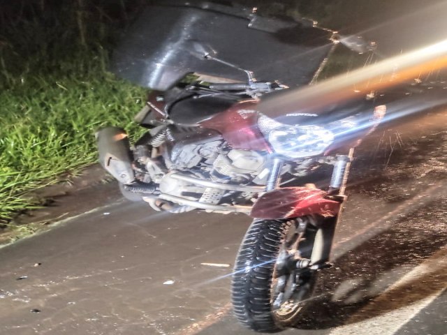 APS ATROPELAR ANIMAL MOTOCICLISTA FICA FERIDO NA PR 151