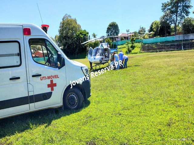 TRANSPORTE AEROMDICO DO SAMU ESTEVE EM RESERVA PARA TRANSFERNCIA DE UM PACIENTE 