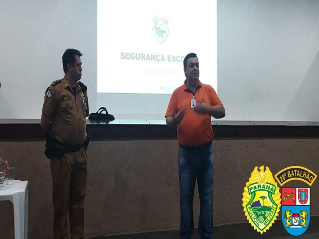 POLCIA MILITAR REALIZA PALESTRA SOBRE SEGURANA ESCOLAR NO COLGIO POSITIVO EM TELMACO BORBA. 