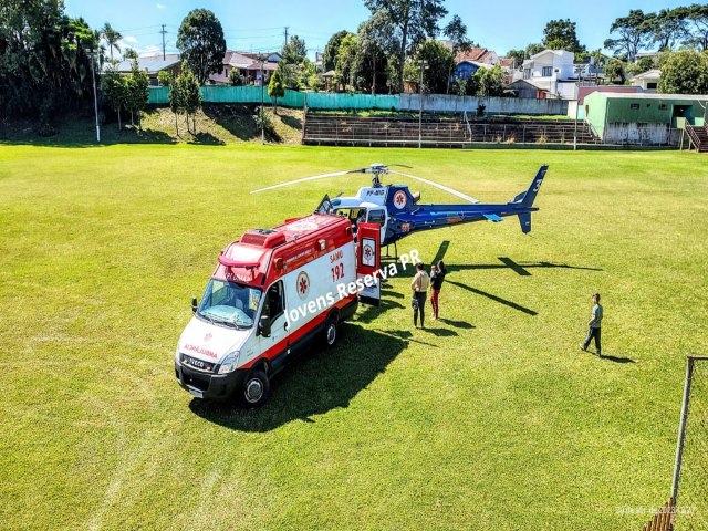 APS QUEDA DE BICICLETA VTIMA  TRANSFERIDA PELO HELICPTERO DO SAMU