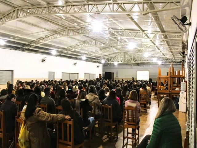 PROFESSORES DE RESERVA RECEBEM PALESTRA SOBRE O COMBATE AO ABUSO E A EXPLORAO INFANTIL