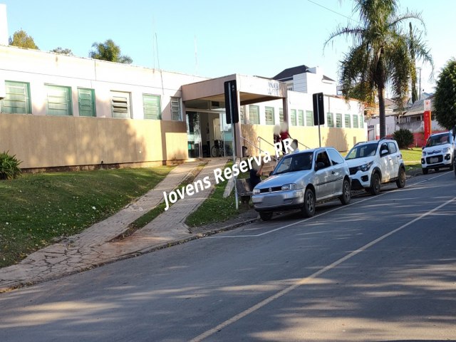 MOTORISTA PERDE O CONTROLE DO VECULO E CAPOTA NO INTERIOR DE RESERVA 