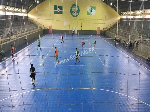 SELETIVA DE FUTSAL TEM BOA PARTICIPAO EM RESERVA (PR)