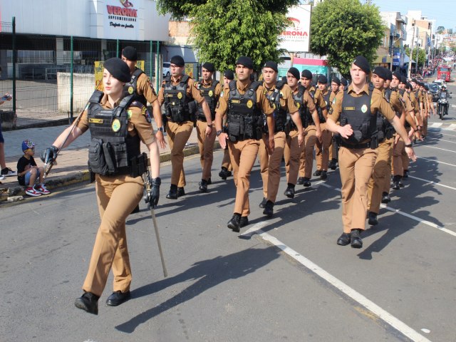 POLCIA MILITAR PARTICIPA DO DESFILE DE 7 DE SETEMBRO EM TELMACO BORBA