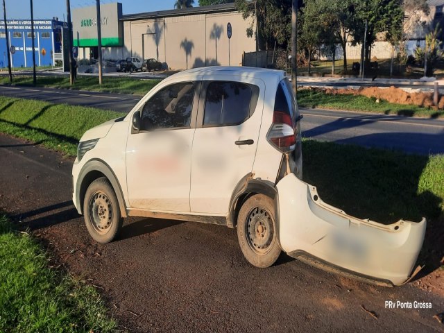 MOTOCICLISTA FICA FERIDO EM ACIDENTE NA RODOVIA EM PALMEIRA (PR)   