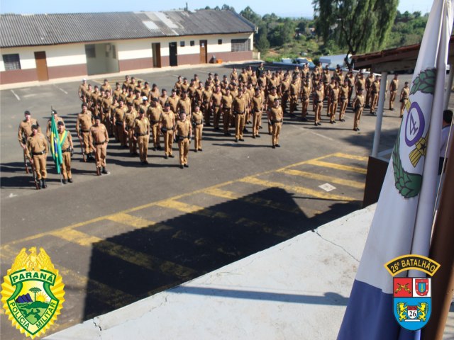 SOLENIDADE DE APRESENTAO DOS NOVOS PRAAS E ASPIRANTES--OFICIAl DO 26 BPM.