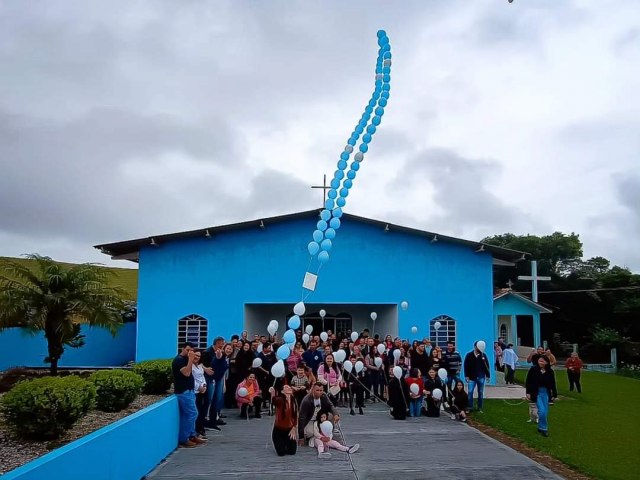 CONFRATERNIZAO DA PASTORAL FAMILIAR DA PARQUIA MENINO JESUS E MOMENTO DE ORAO NO BARREIRO DA IMACULADA