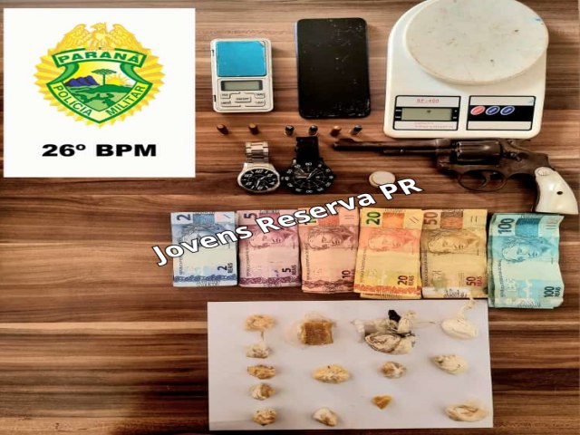 INDIVDUOS SO PRESOS E DROGAS E ARMA SO APREENDIDAS EM TIBAGI (PR) 