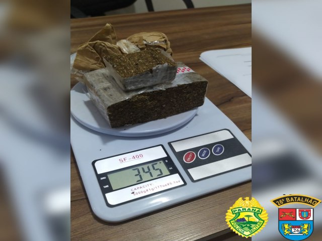 POLCIA MILITAR APREENDE DROGAS EM CURIVA (PR)