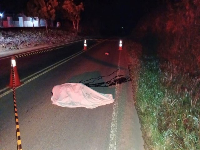 HOMEM MORRE ATROPELADO EM CNDIDO DE ABREU, CONDUTOR FUGIU DO LOCAL