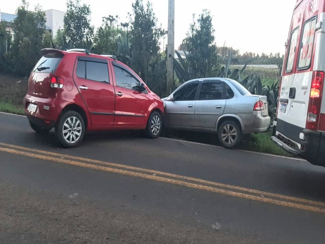 POLCIA RODOVIRIA ATENDE ACIDENTE NA PR-487, EM IVA (PR)