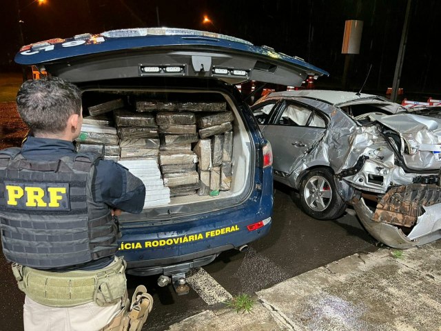 PRF APREENDE MAIS DE 500 KG DE MACONHA EM GUARAPUAVA (PR)