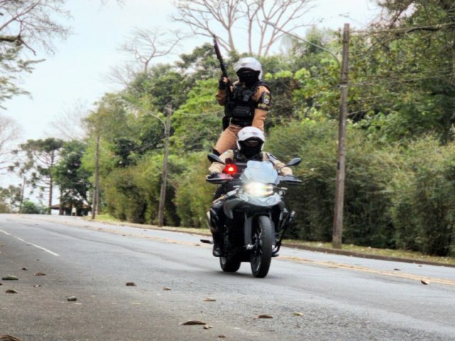 AO INTENSA DO 26 BATALHO DURANTE PATRULHAMENTO RESULTA EM TROCA DE TIROS COM SUSPEITOS NO BAIRRO CASA BELA EM TELMACO BORBA