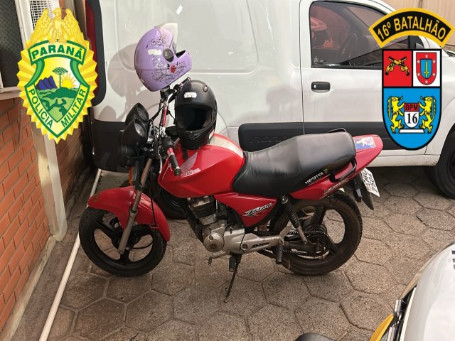 POLICIAIS MILITARES DE GUARAPUAVA PRENDEM AUTORES DE ROUBOS REALIZADOS POR CASAL EM UMA MOTOCICLETA NO MUNICPIO