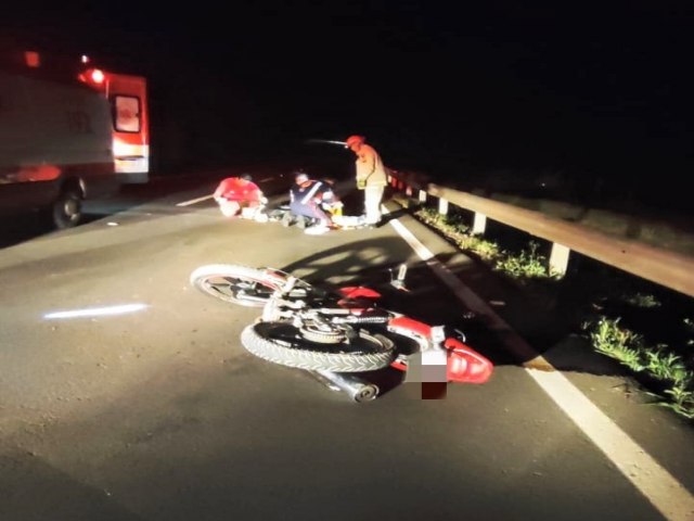 MOTOCICLETA COM PLACA DE RESERVA SE ENVOLVE EM ACIDENTE NA PR-160