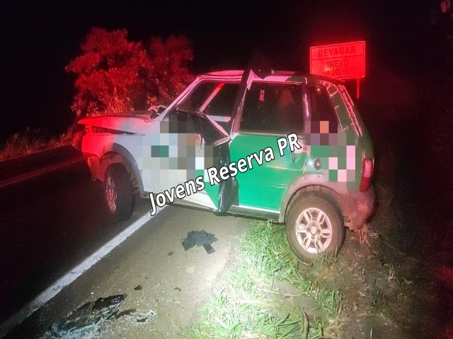 CONDUTOR ENTRA EM BITO APS CAPOTAR VECULO NA PR-466 EM MANOEL RIBAS-PR 