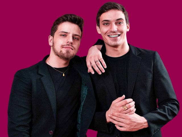 Matheus & Andr�: G�meos de Erechim Conquistam o Brasil com M�sica Autoral e Projeto Inovador