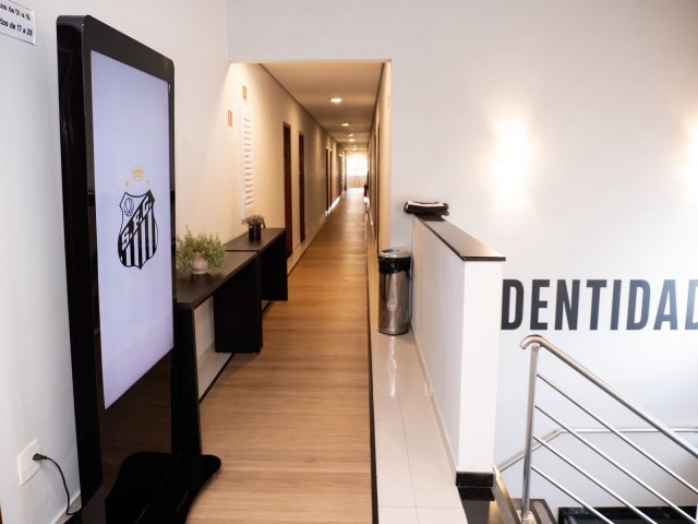 RR Obras e Reformas entrega reforma do hotel do CT do Santos em tempo recorde e celebra conquista com Neymar e elenco santista