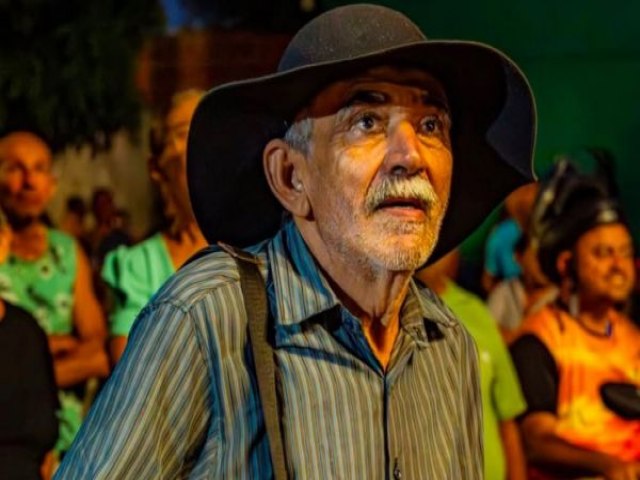 Ass� perde Paulo Varela 