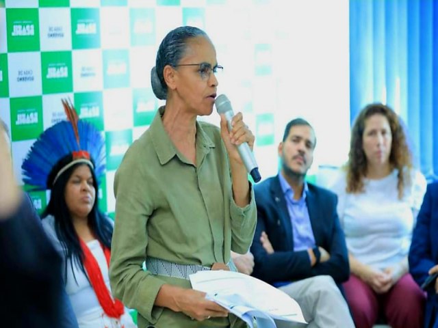 Marina Silva destaca urgncia de conter desmatamento e queimadas em Roraima