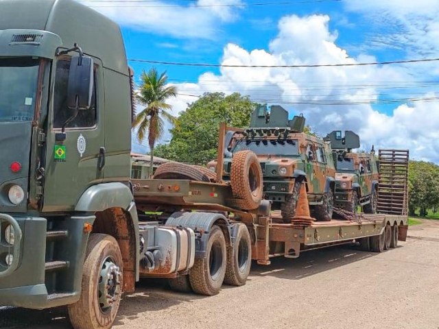 Exrcito desloca blindados para Pacaraima