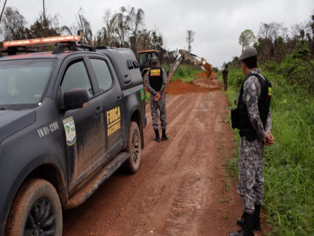 Operao na regio de Alto Alegre destri pistas usadas por garimpeiros ilegais