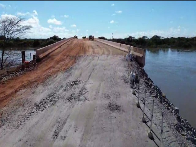 BR-401: DNIT conclui recomposio da cabeceira da ponte sobre o Rio Tacutu