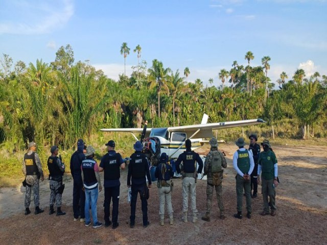 Operao conjunta prende dois suspeitos e apreende aeronave em garimpo ilegal em Roraima 