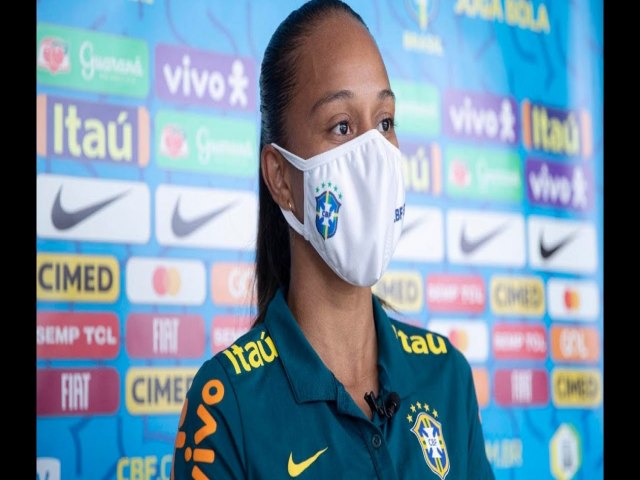 Piauiense Adriana é cortada da seleção brasileira feminina