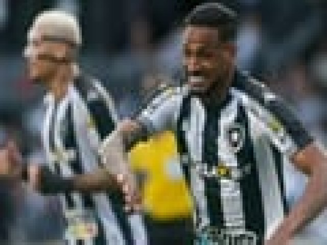 Botafogo massacra o Vasco, afunda rival e assume liderança da Série B