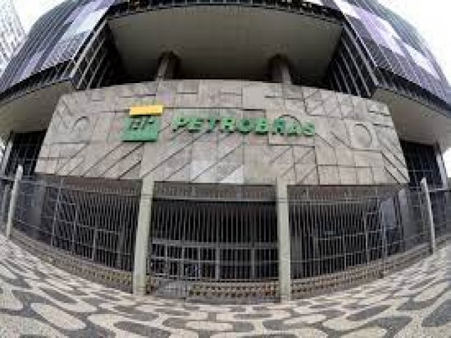 Petrobras encerra inscrições, nesta quarta-feira (5), para 757 vagas