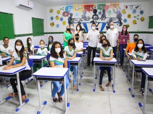 Região de Picos recebe mais de R$ 3 milhões em investimentos na infraestrutura educacional