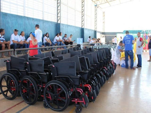 Em Picos, pessoas com deficiência receberão aparelhos de locomoção através do Projeto Passo à Frente