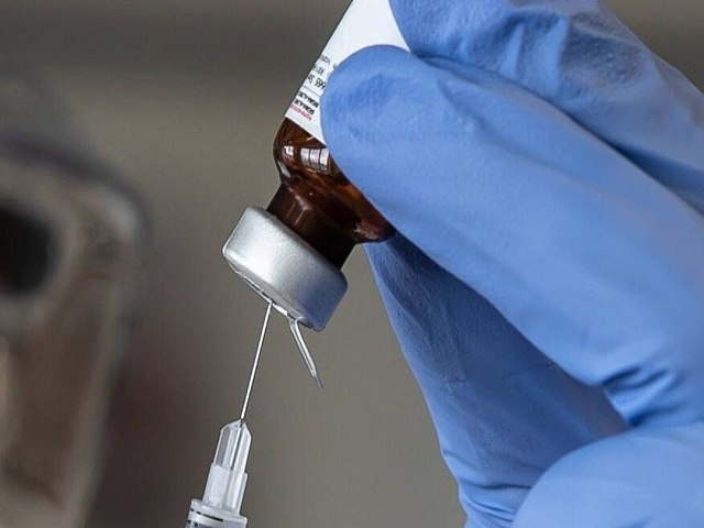 Cientistas testam vacina contra câncer de próstata, ovários e pulmão