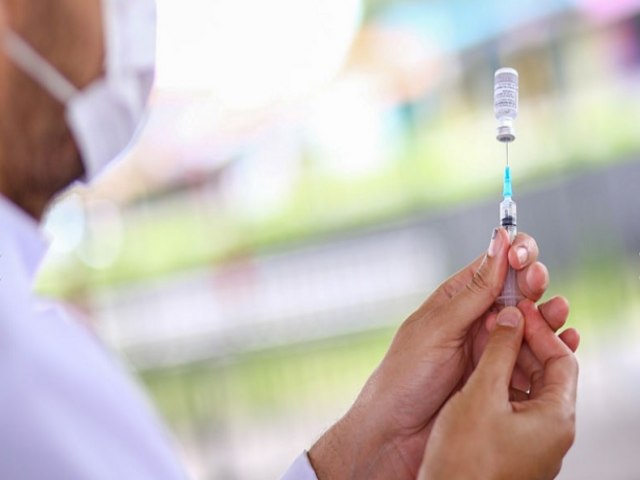 Agência dos EUA autoriza vacina contra Covid a bebês a partir de 6 meses