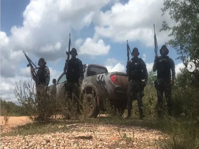 Dupla é presa suspeita de praticar assaltos na região de Picos