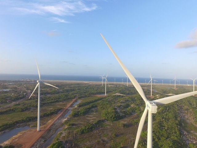 Nordeste tem novo recorde de geração eólica e solar